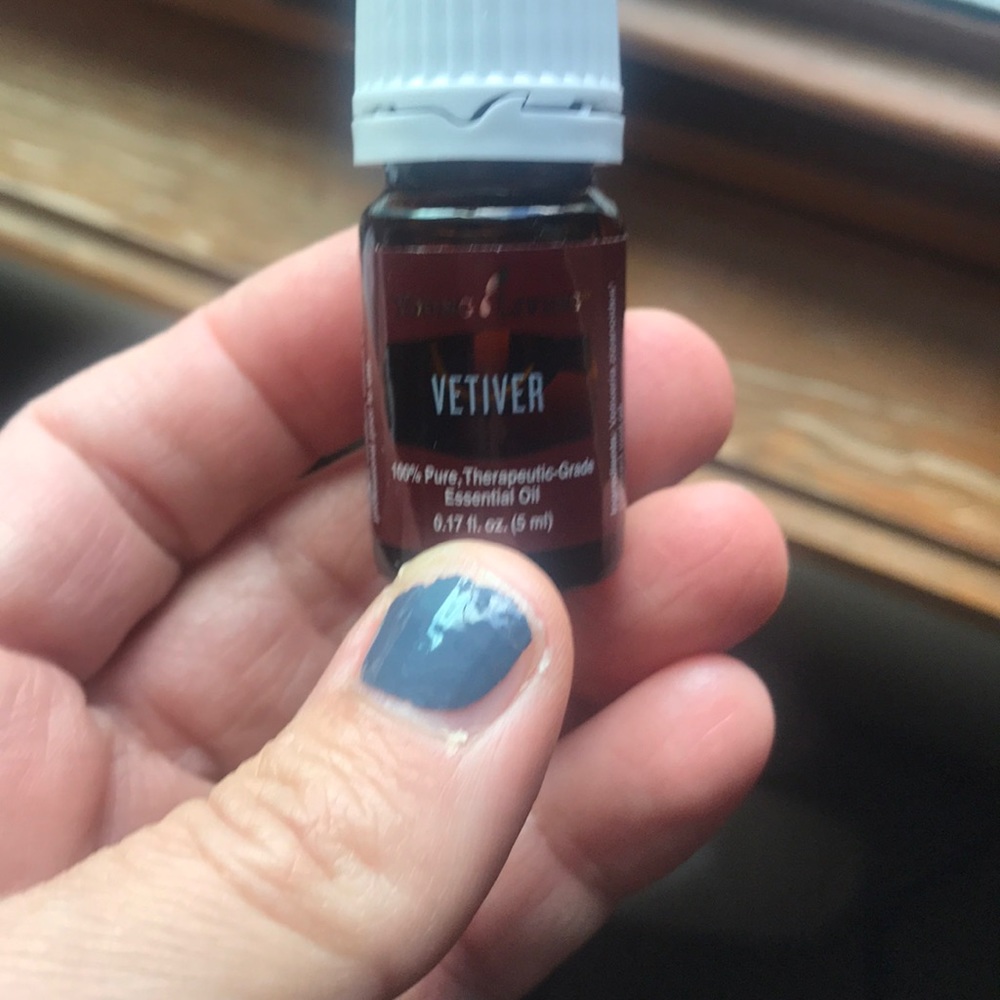 **YOUNG LIVING** Vetiver essential oil